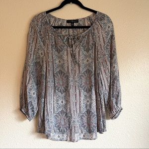 3/$20 🛍️ Patterned Blue/Purple Blouse